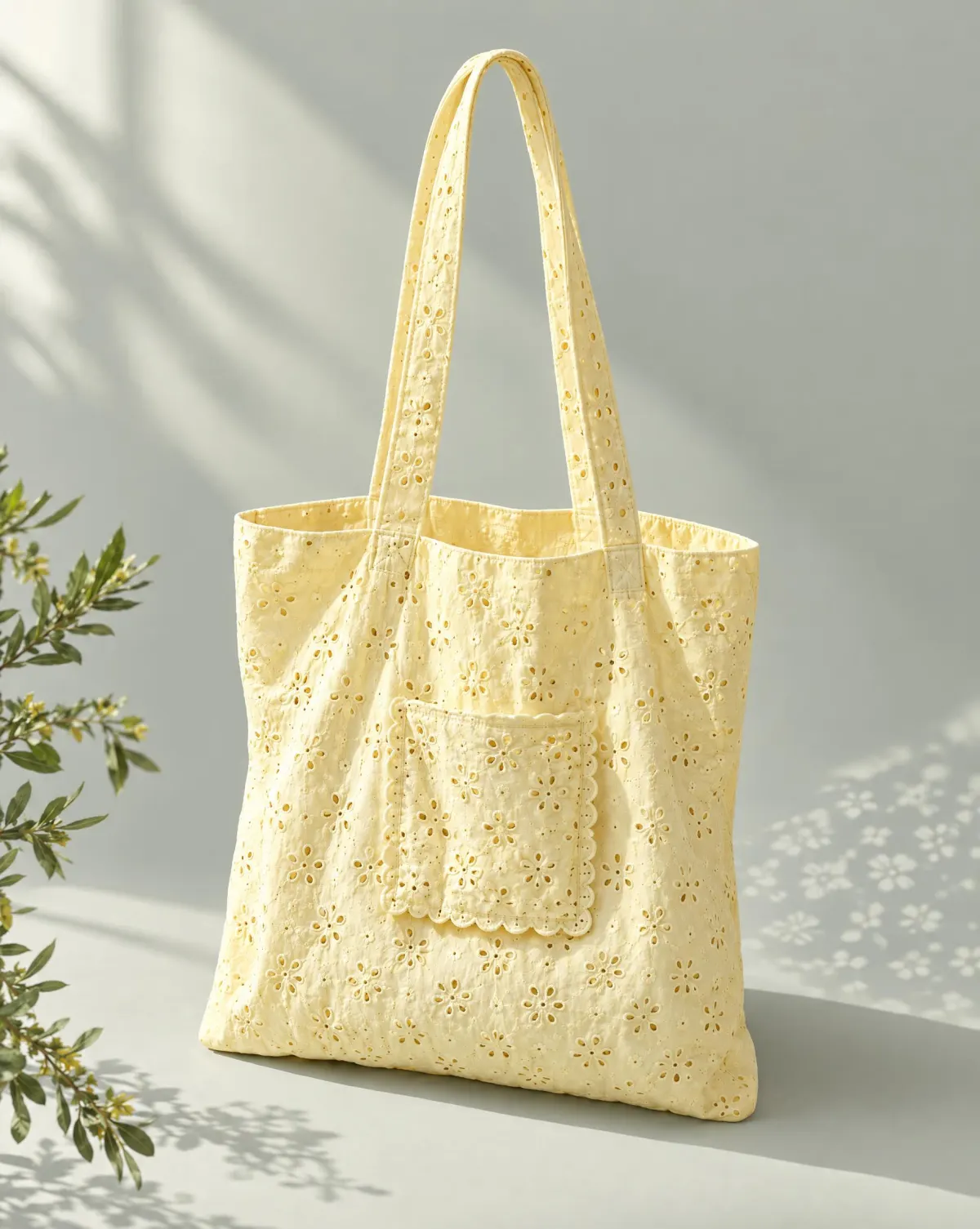 Folding Market Tote in butter yellow, front view