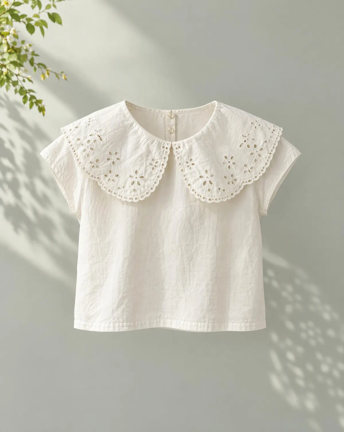 Meadow Big-Collar Blouse in white, front view